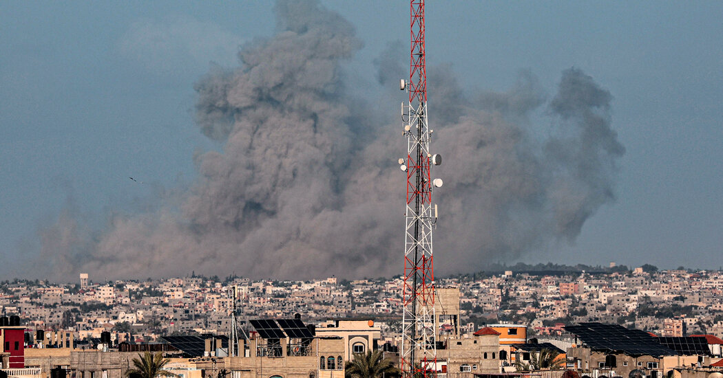 Repairing Gaza’s Phone Network Is a Perilous and Important Task